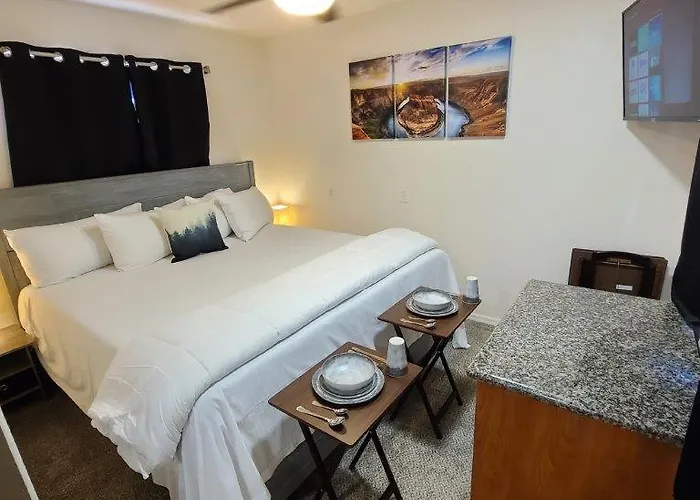 069b Comfortable With Kitchenette And King Bed Near South Rim Sleeps 4 Apartment Valle