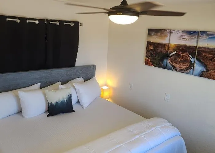069b Comfortable With Kitchenette And King Bed Near South Rim Sleeps 4 Apartment