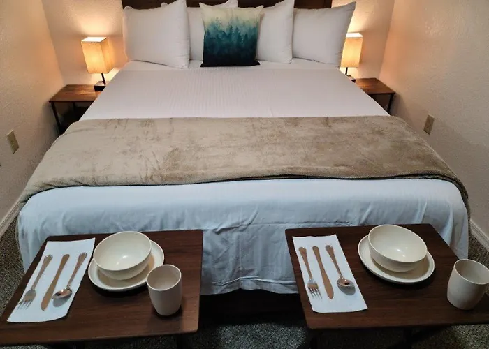 069b Comfortable With Kitchenette And King Bed Near South Rim Sleeps 4 Apartment