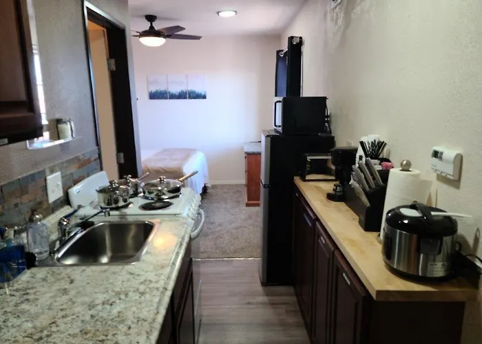 069b Comfortable With Kitchenette And King Bed Near South Rim Sleeps 4 Valle