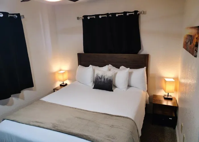069b Comfortable With Kitchenette And King Bed Near South Rim Sleeps 4 Apartment